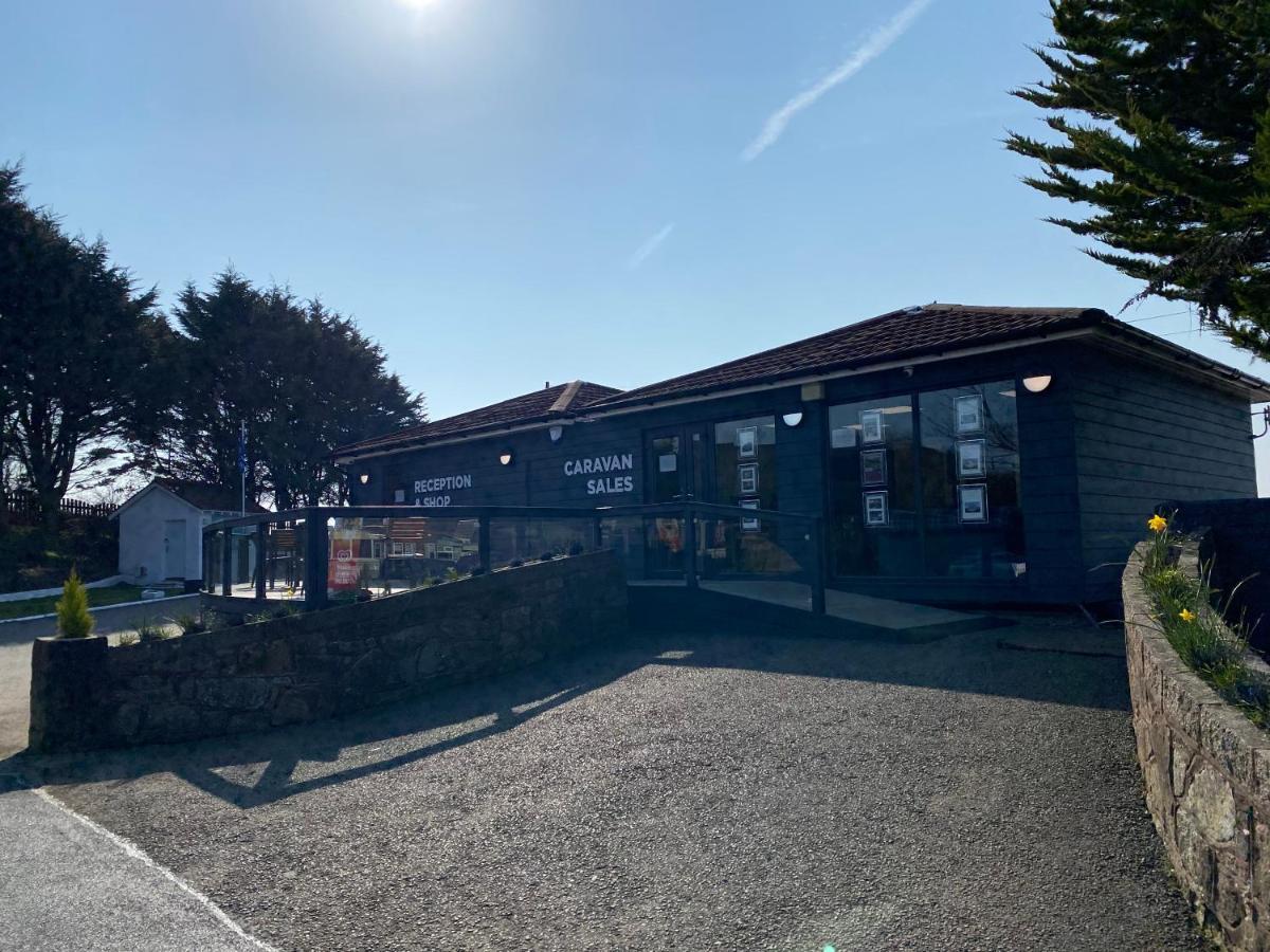 Violeta Turnberry Caravan Exterior photo