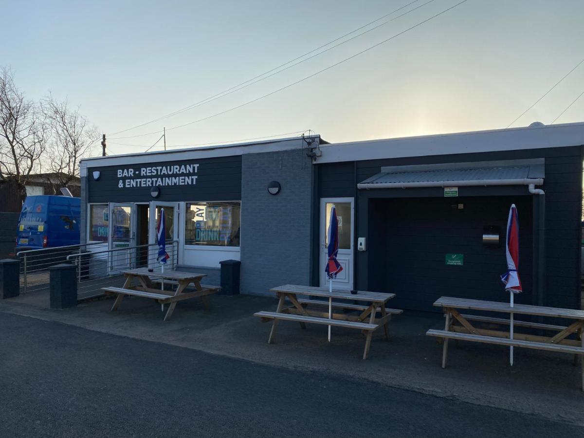Violeta Turnberry Caravan Exterior photo